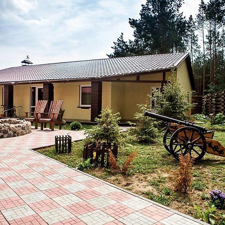 U Listochka Hotel Bereza Екстериор снимка