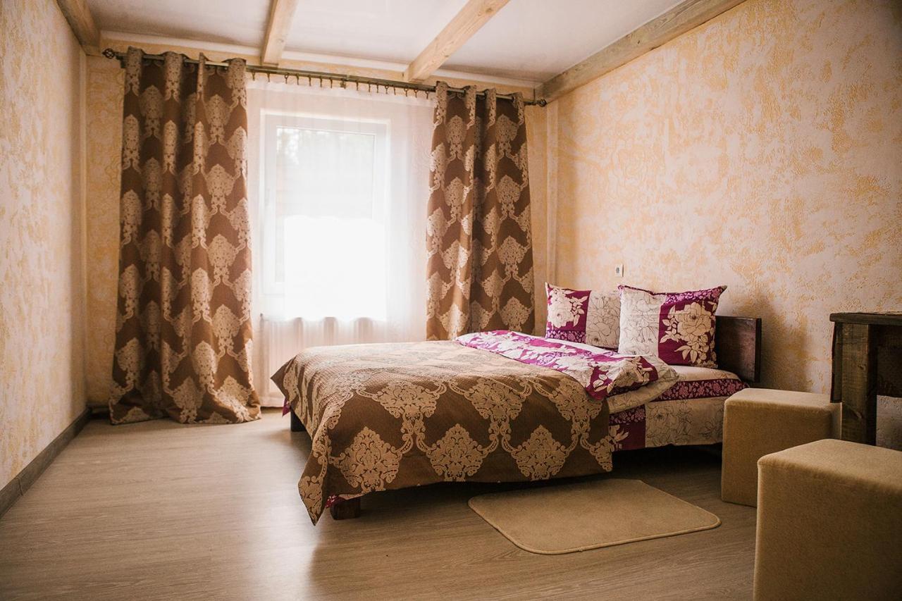 U Listochka Hotel Bereza Екстериор снимка