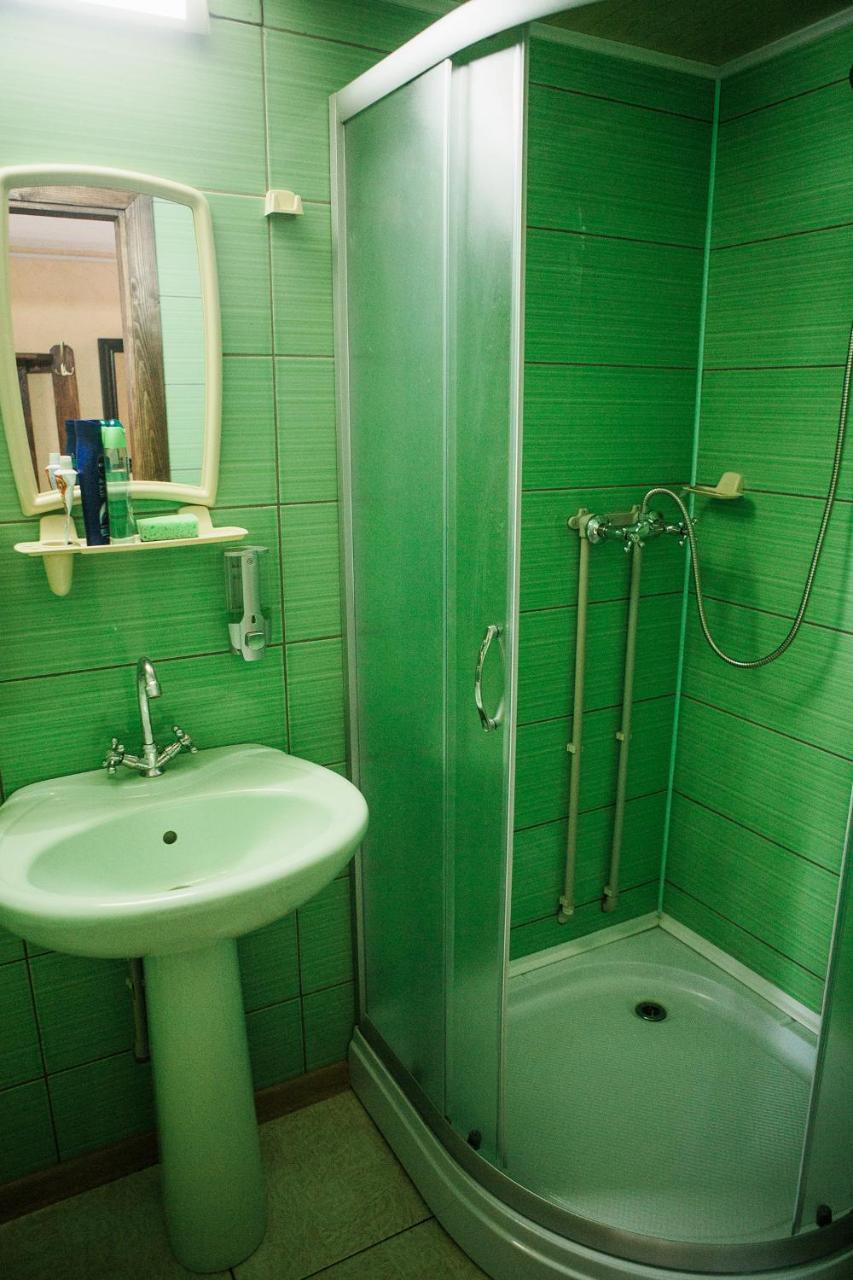 U Listochka Hotel Bereza Екстериор снимка