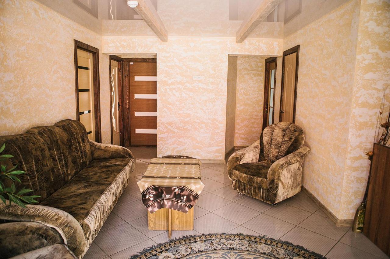 U Listochka Hotel Bereza Екстериор снимка